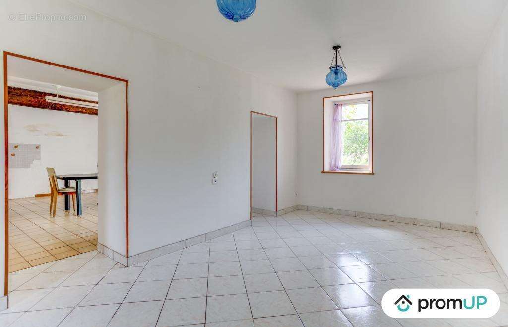 Maison à LA FERTE-MACE
