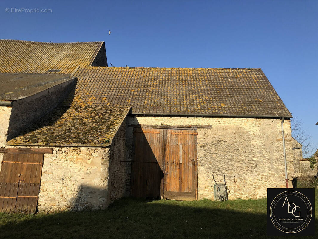 Maison à PLESSIS-SAINT-BENOIST