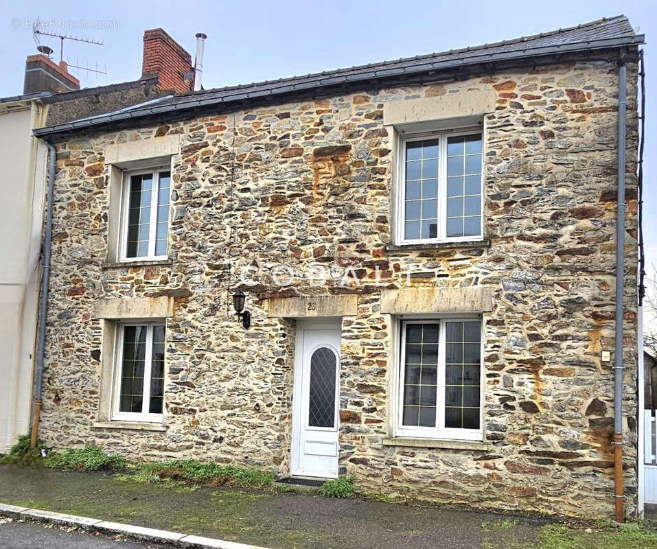 Maison à LE GAVRE