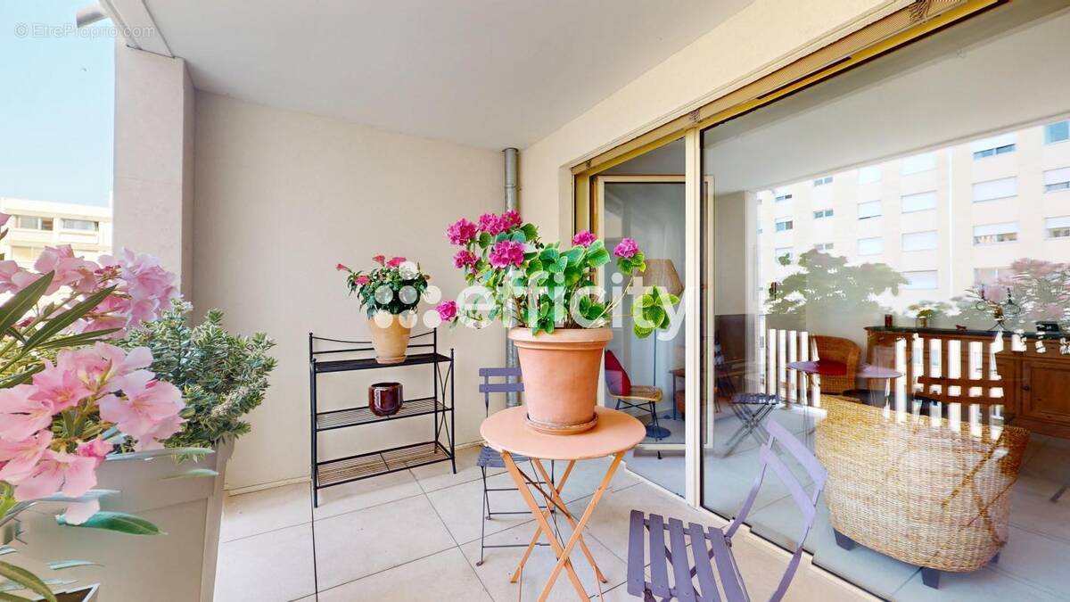 Appartement à LYON-6E