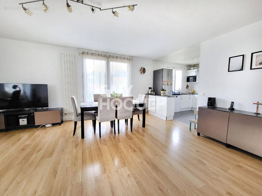 Appartement à BOUGIVAL
