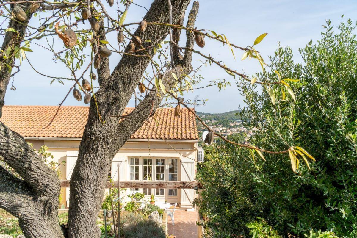 Maison à LES PENNES-MIRABEAU