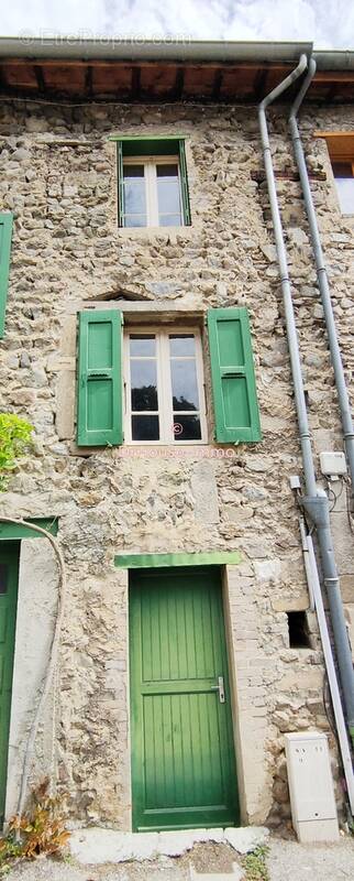 Maison à SARRAS