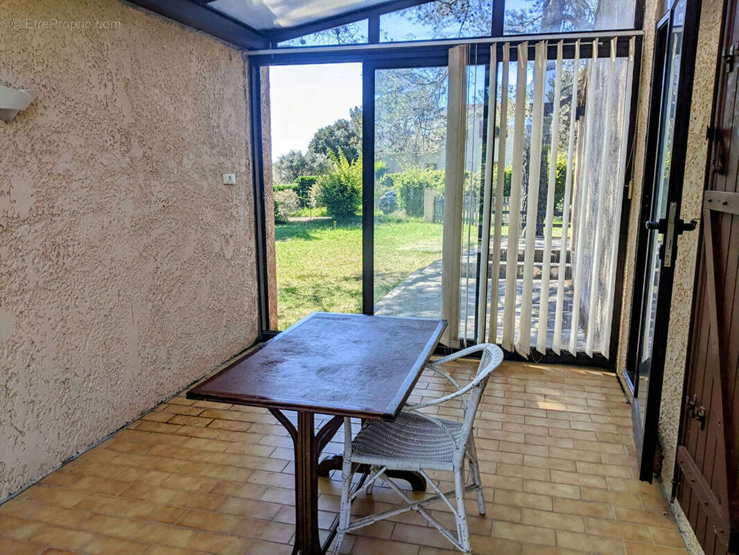 Maison à AUPS