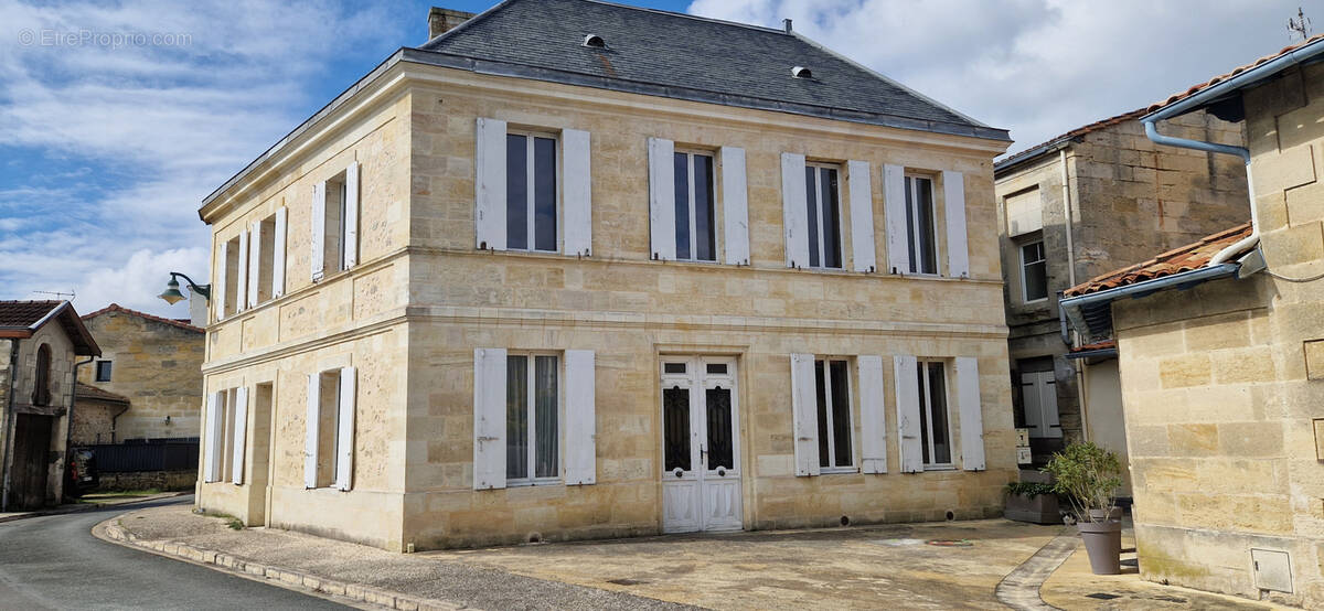 Maison à MARGAUX
