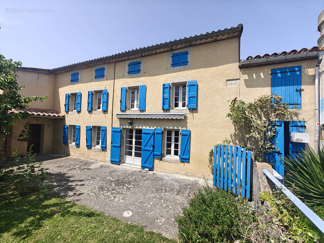 Maison à BELVEZE-DU-RAZES