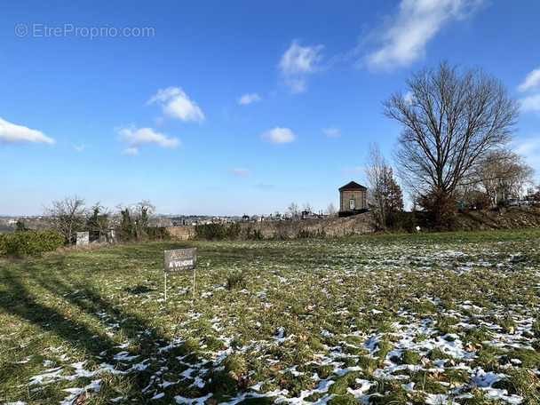 Terrain à CARMAUX