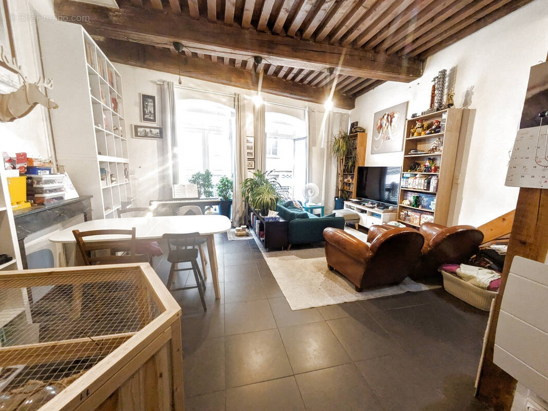 Appartement à LYON-5E