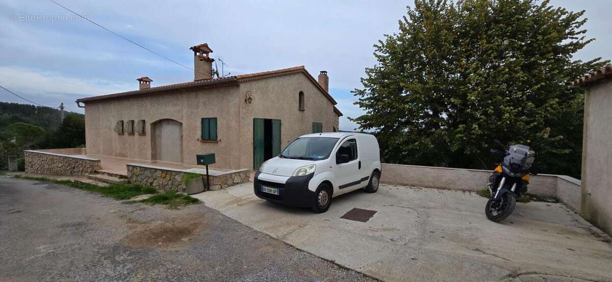 Maison à FLAYOSC