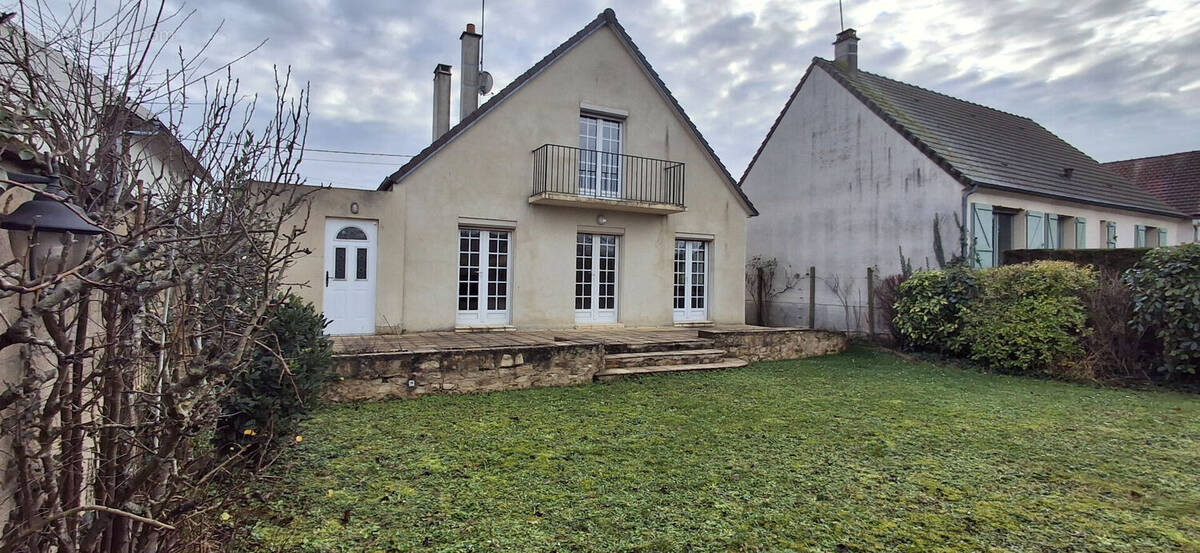 Maison à CREPY-EN-VALOIS