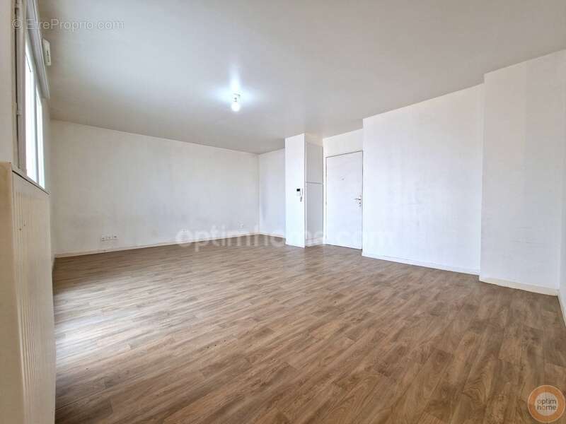 Appartement à ARPAJON