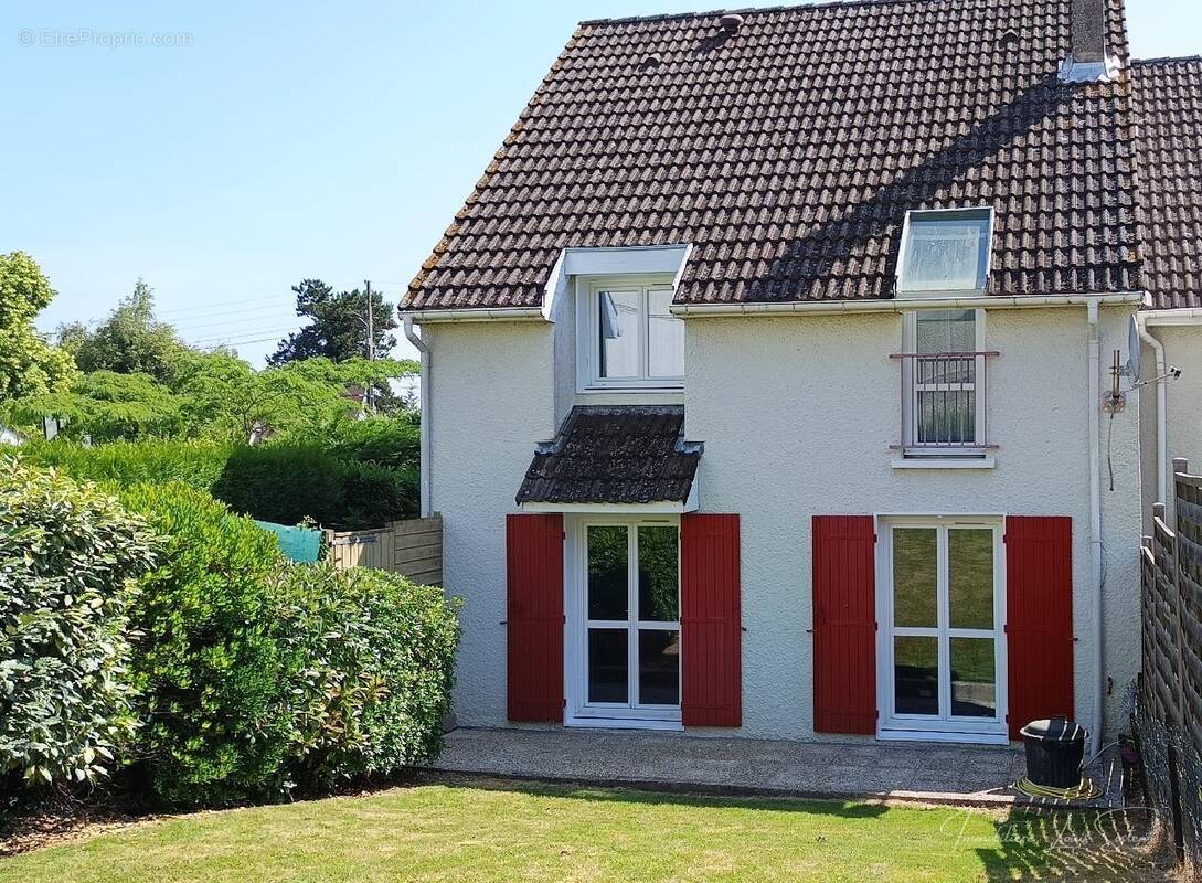 Maison à BEAUVAIS