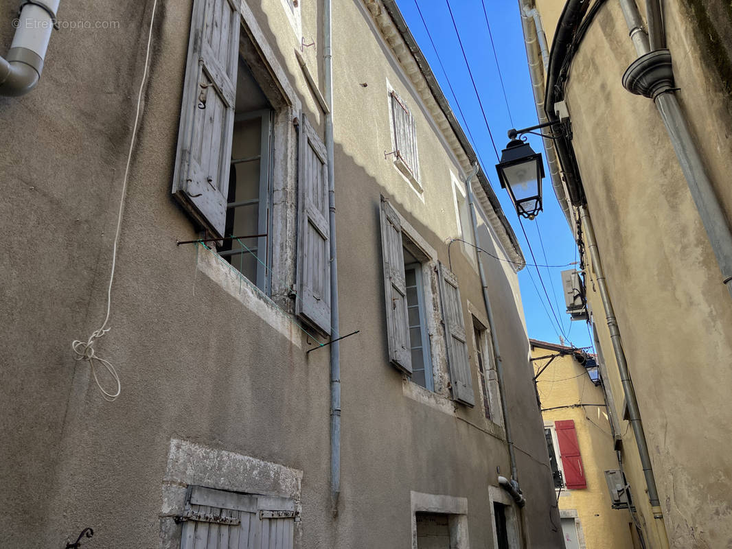 Appartement à GANGES