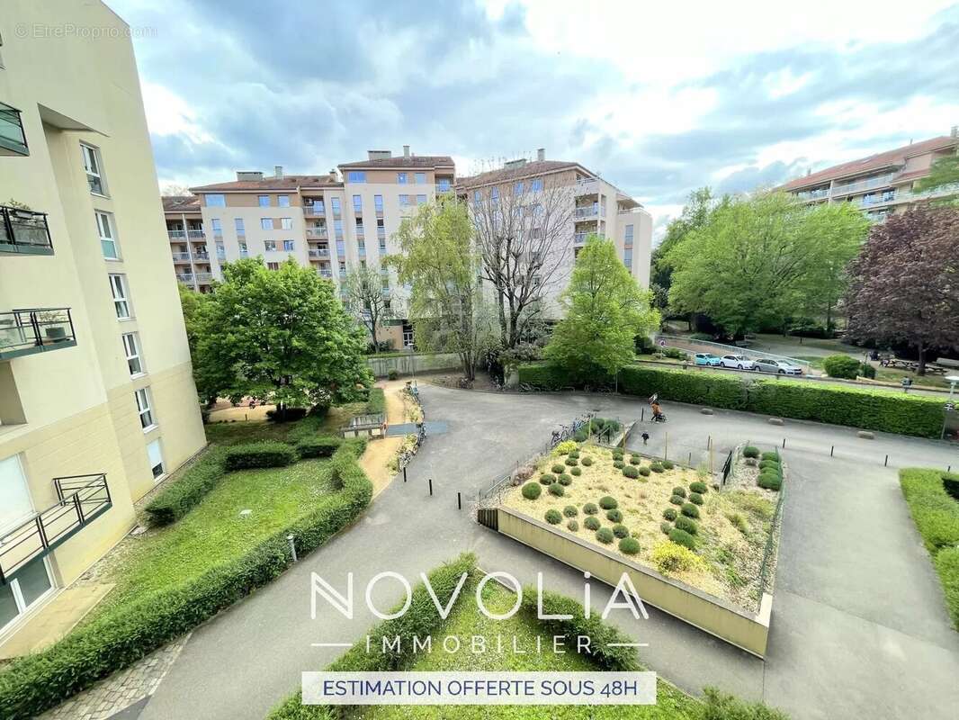 Appartement à LYON-9E