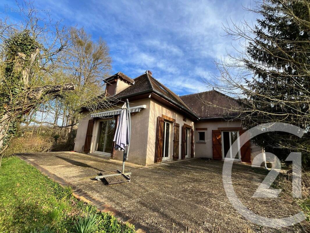 Maison à CLAMECY