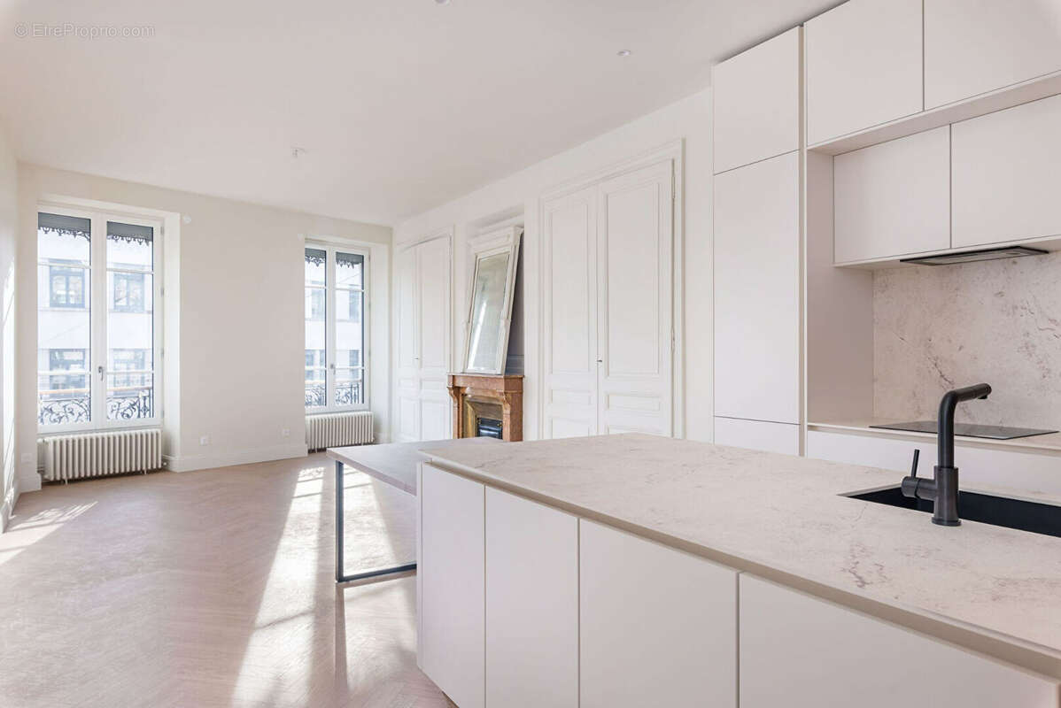 Appartement à LYON-7E