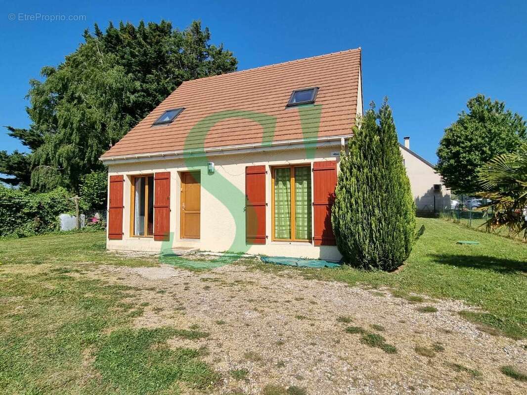 Maison à SAINT-CLAIR-SUR-EPTE