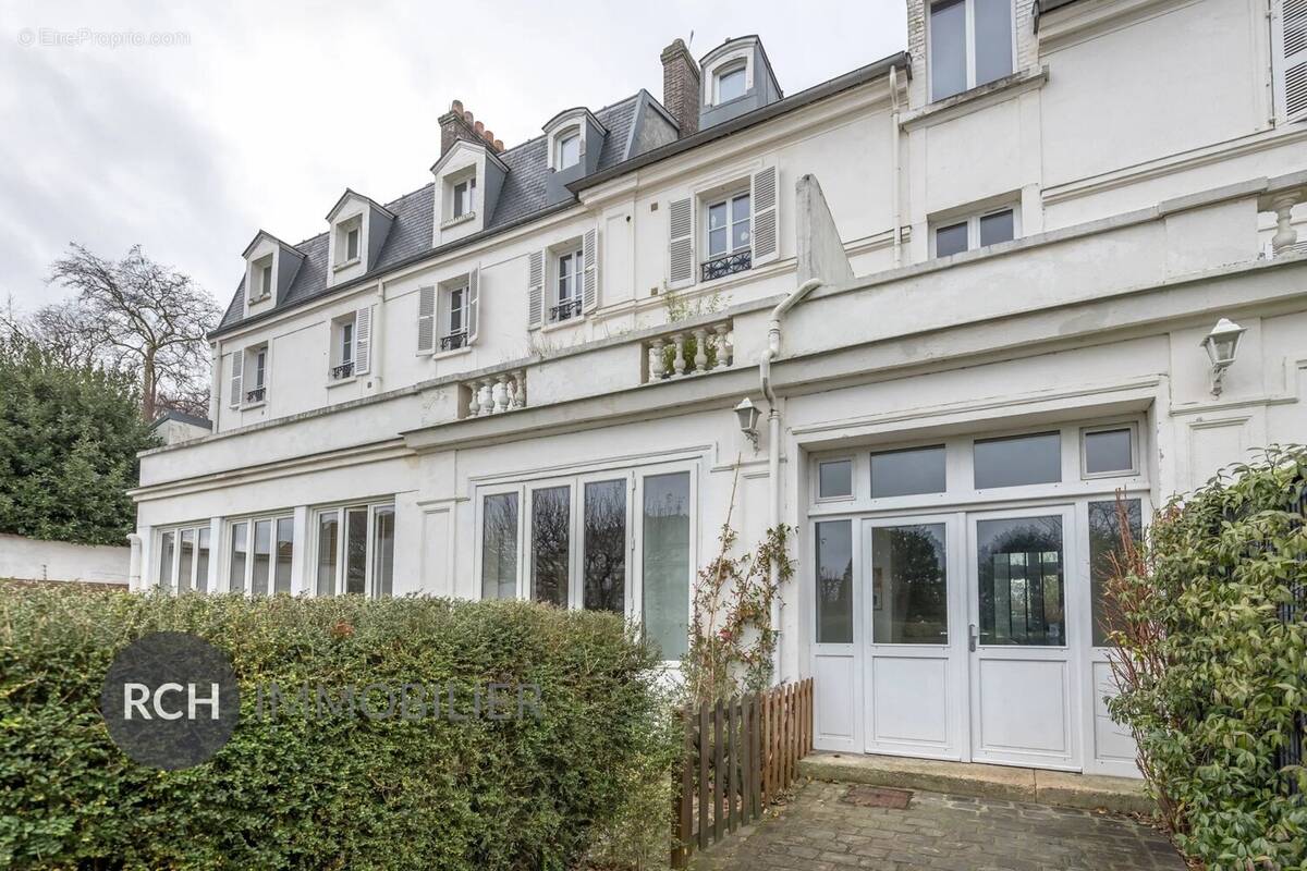 Appartement à MONTFORT-L&#039;AMAURY