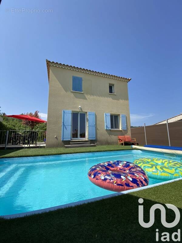 Photo 1 - Maison à CLARENSAC