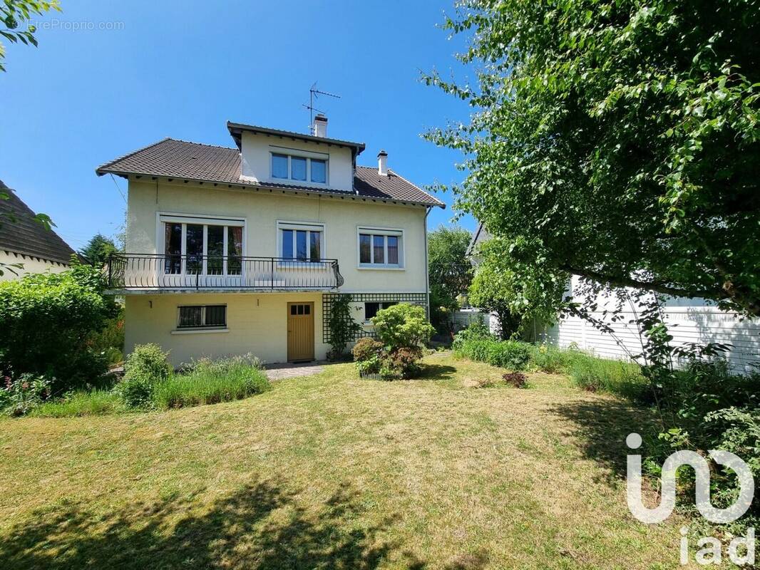 Photo 1 - Maison à MONTGERON