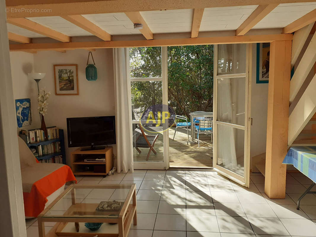 Maison à LACANAU