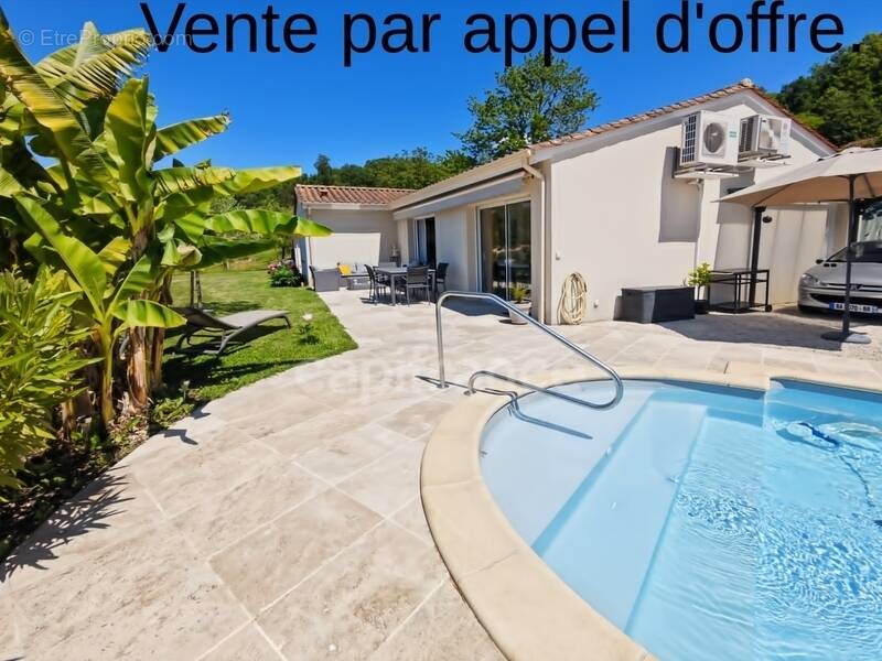 Maison à CASTELS