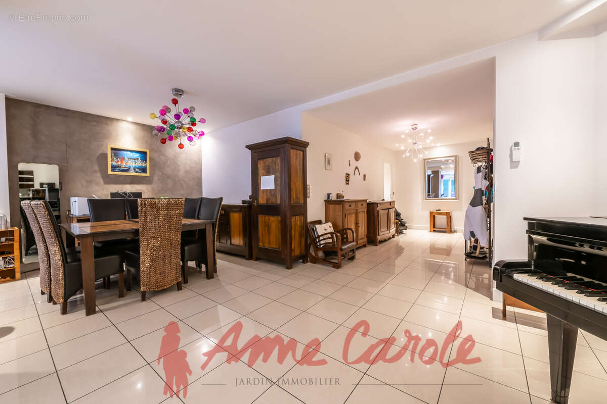 Appartement à JOINVILLE-LE-PONT