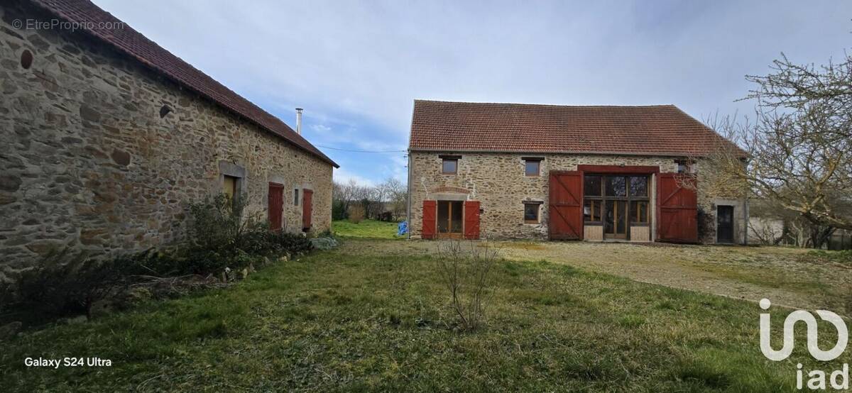 Photo 1 - Maison à SAINT-SATURNIN