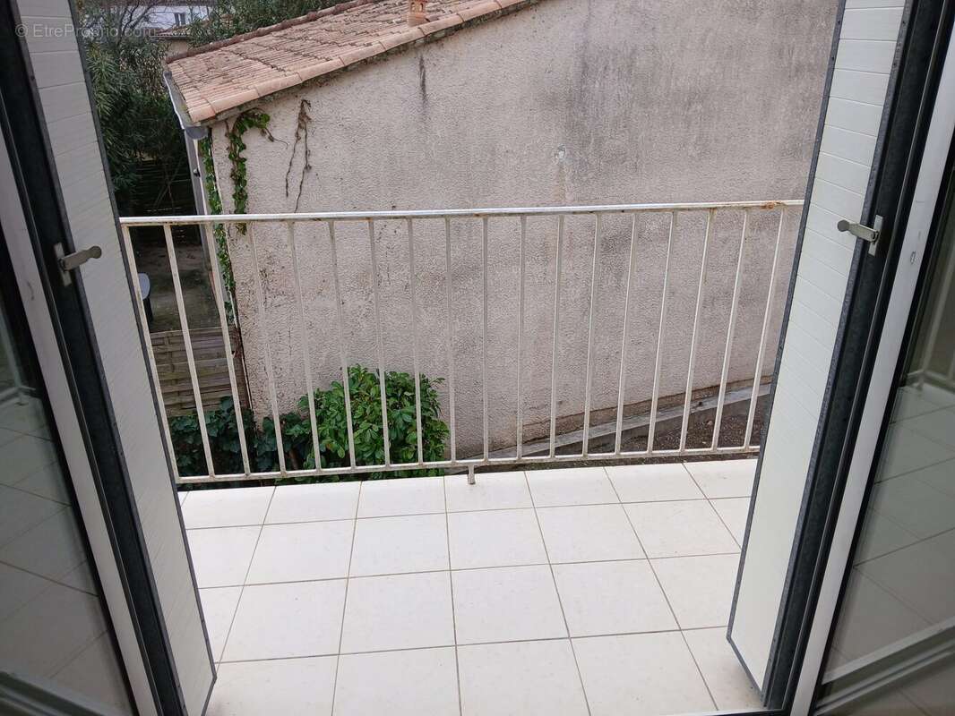 Appartement à SAINT-CHRISTOL-LES-ALES