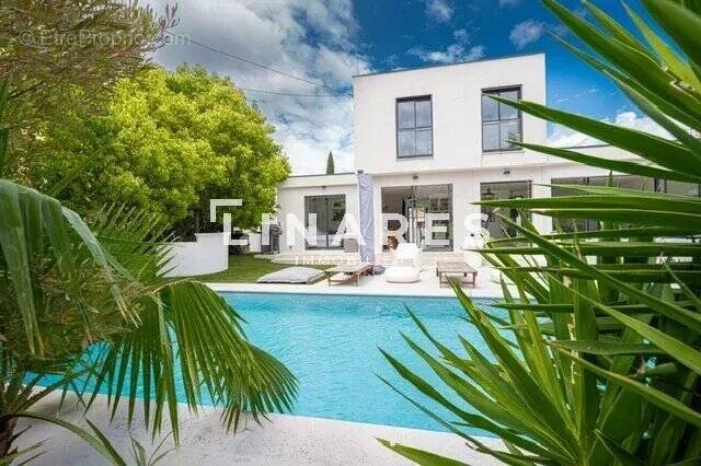 Maison à MARSEILLE-9E