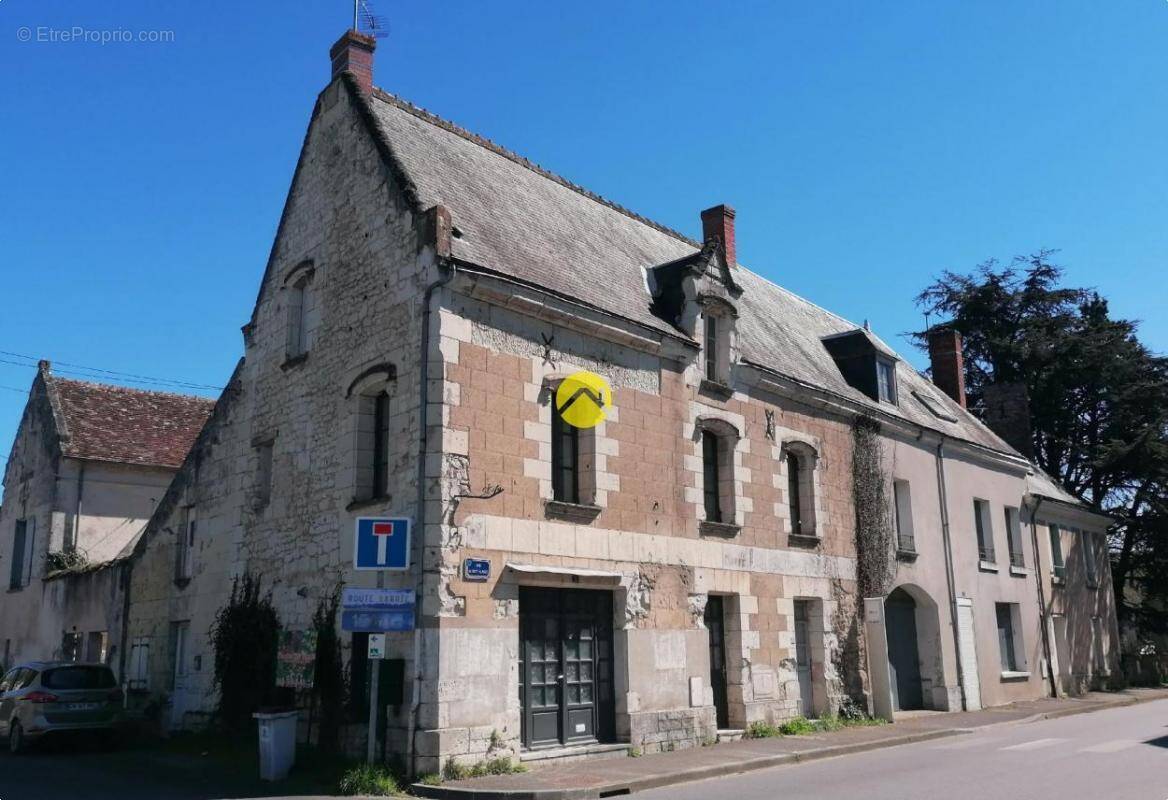 Maison à MONTRICHARD