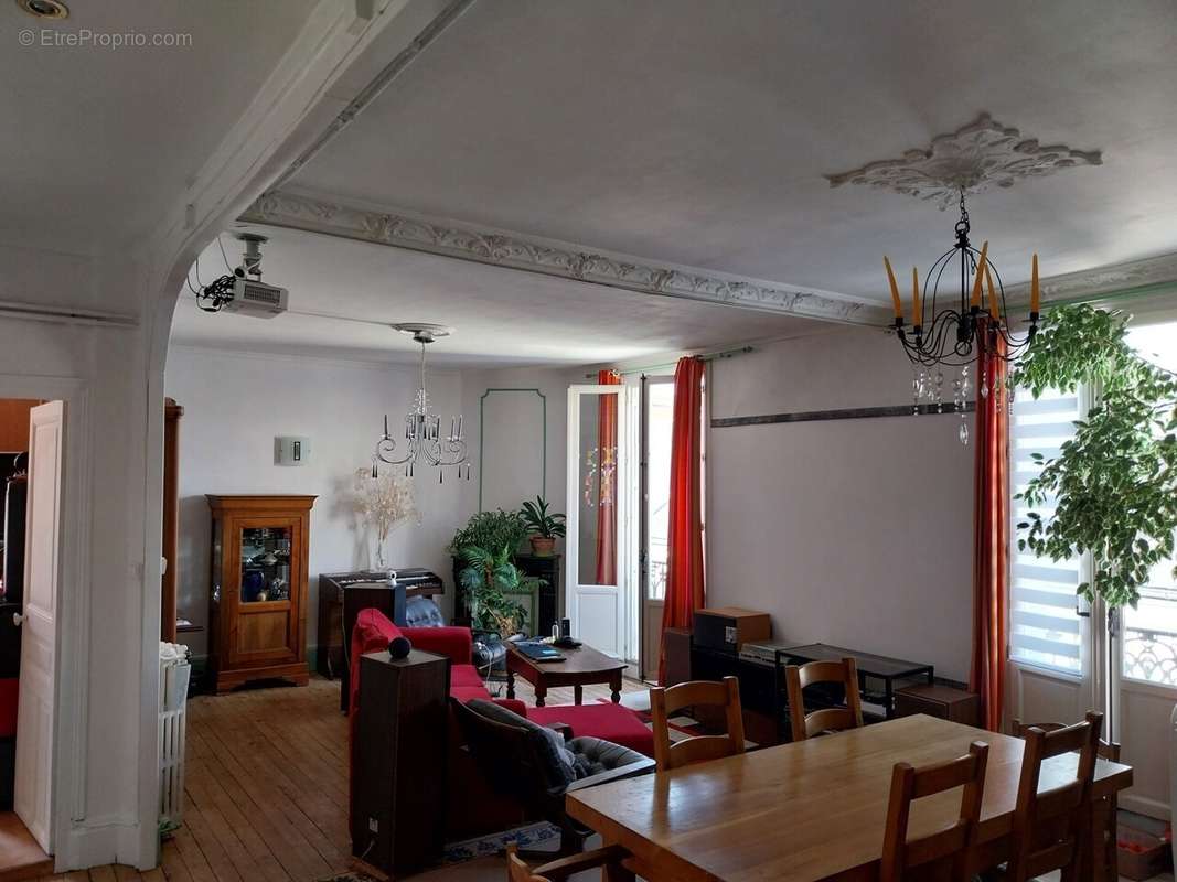 Appartement à VICHY