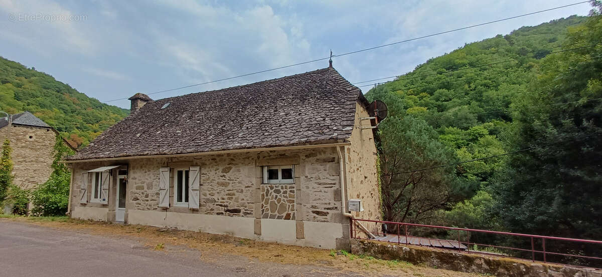 Maison à ARGENTAT