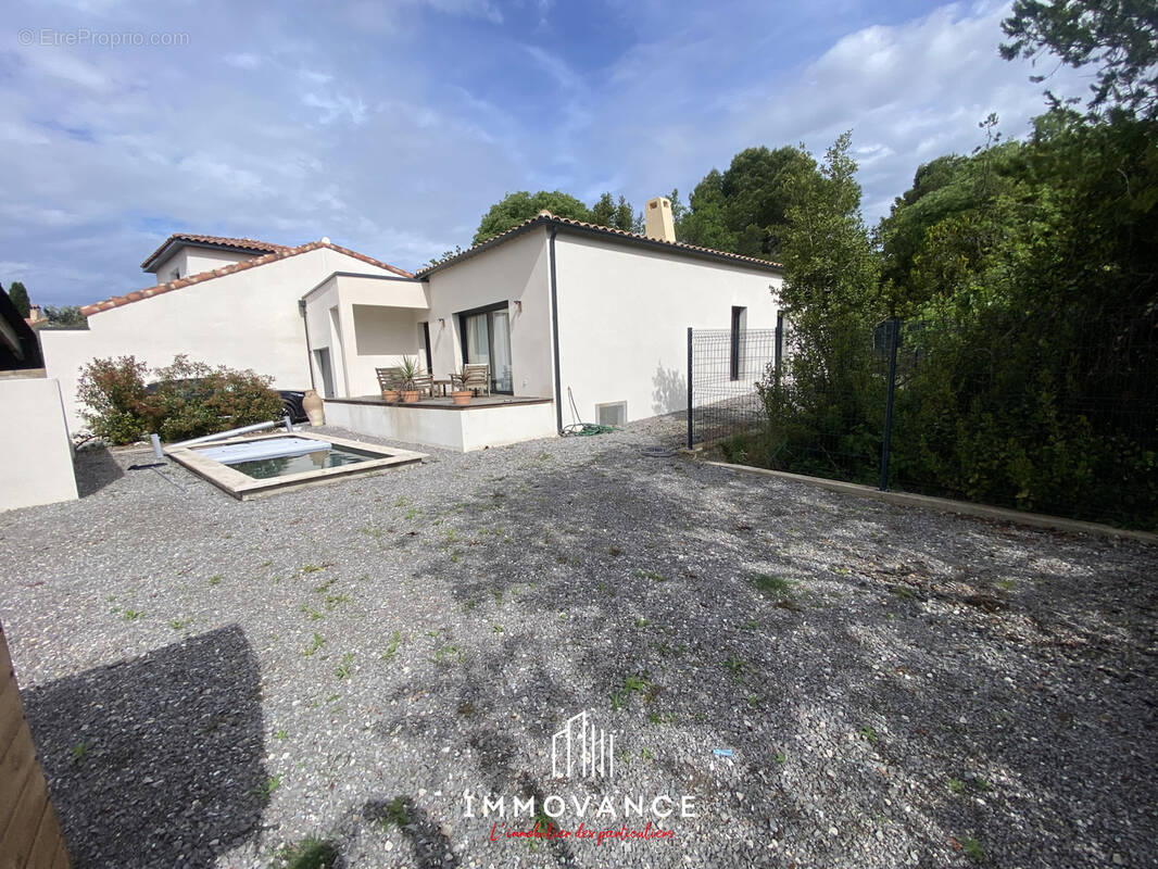 Maison à AUJARGUES