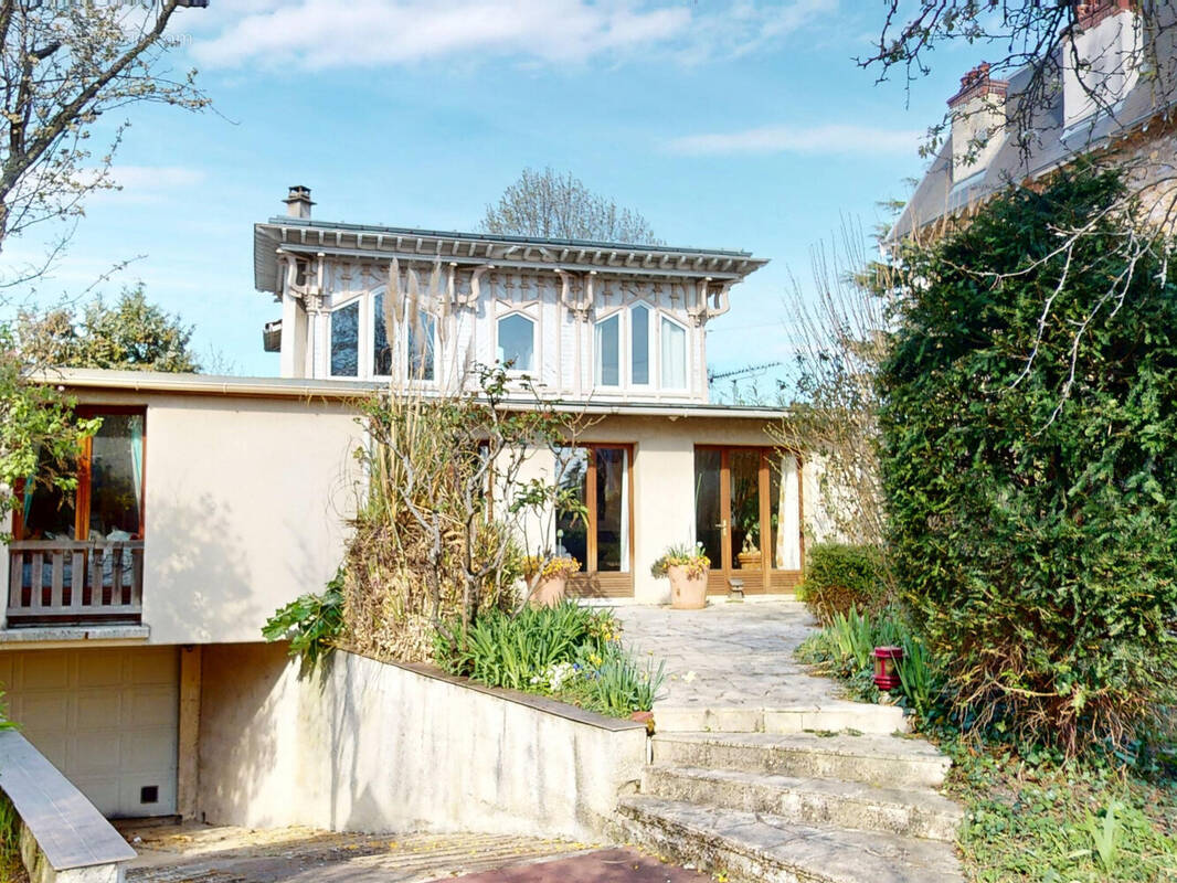 Maison à TAVERNY