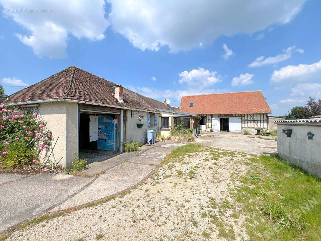 Maison à CHAUMONT-EN-VEXIN