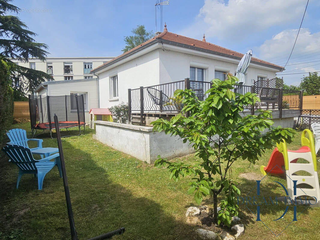 maison vue de face - Maison à GASNY