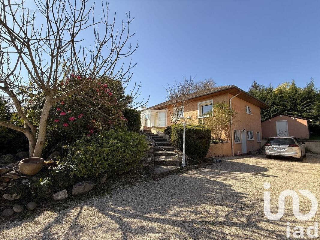 Photo 1 - Maison à PERONNAS