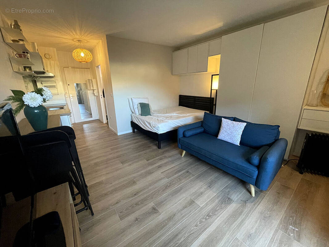 Appartement à MANDELIEU-LA-NAPOULE