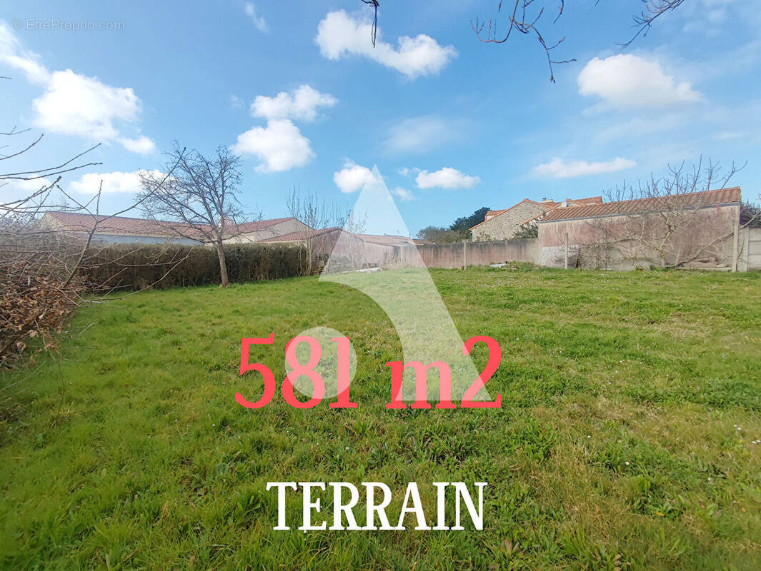Terrain à PREFAILLES