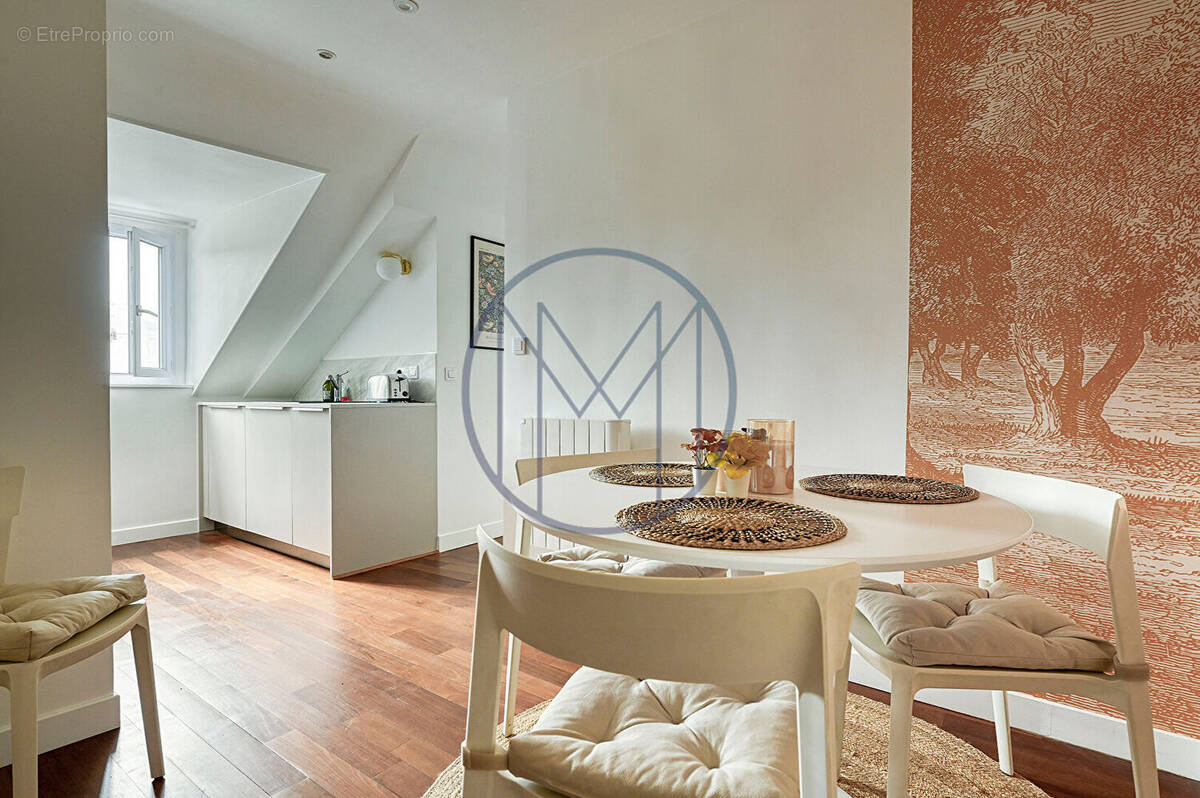 Appartement à VERSAILLES