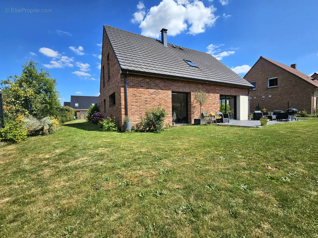 Maison à GENECH