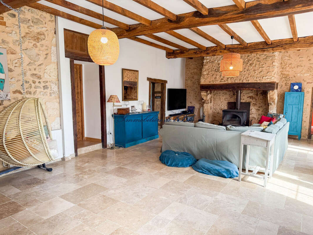 Maison à ISSAC