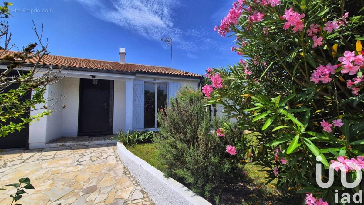Photo 1 - Maison à TOURNEFEUILLE