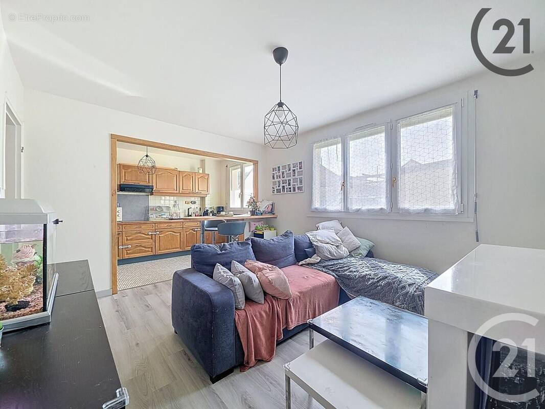 Appartement à TINQUEUX