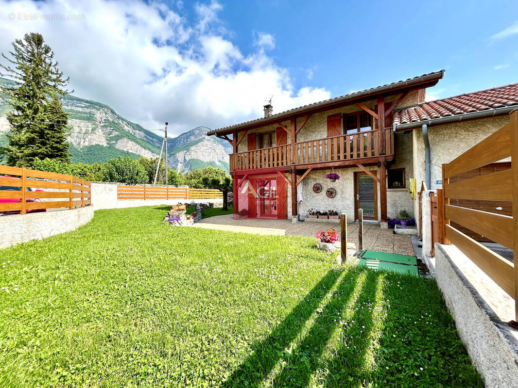Maison à CROLLES