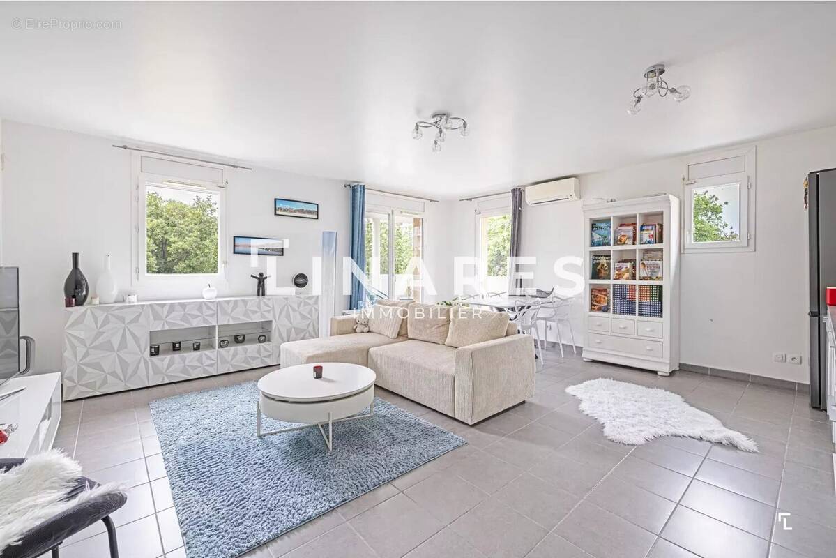 Appartement à MARSEILLE-10E