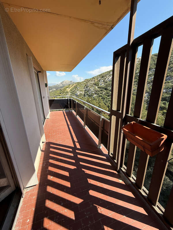 Appartement à MARSEILLE-10E