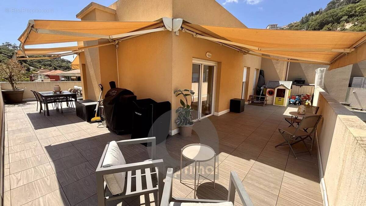 Appartement à MENTON