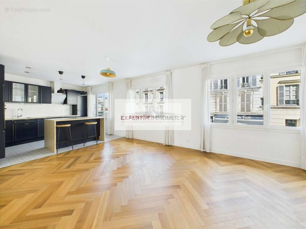 Appartement à VERSAILLES